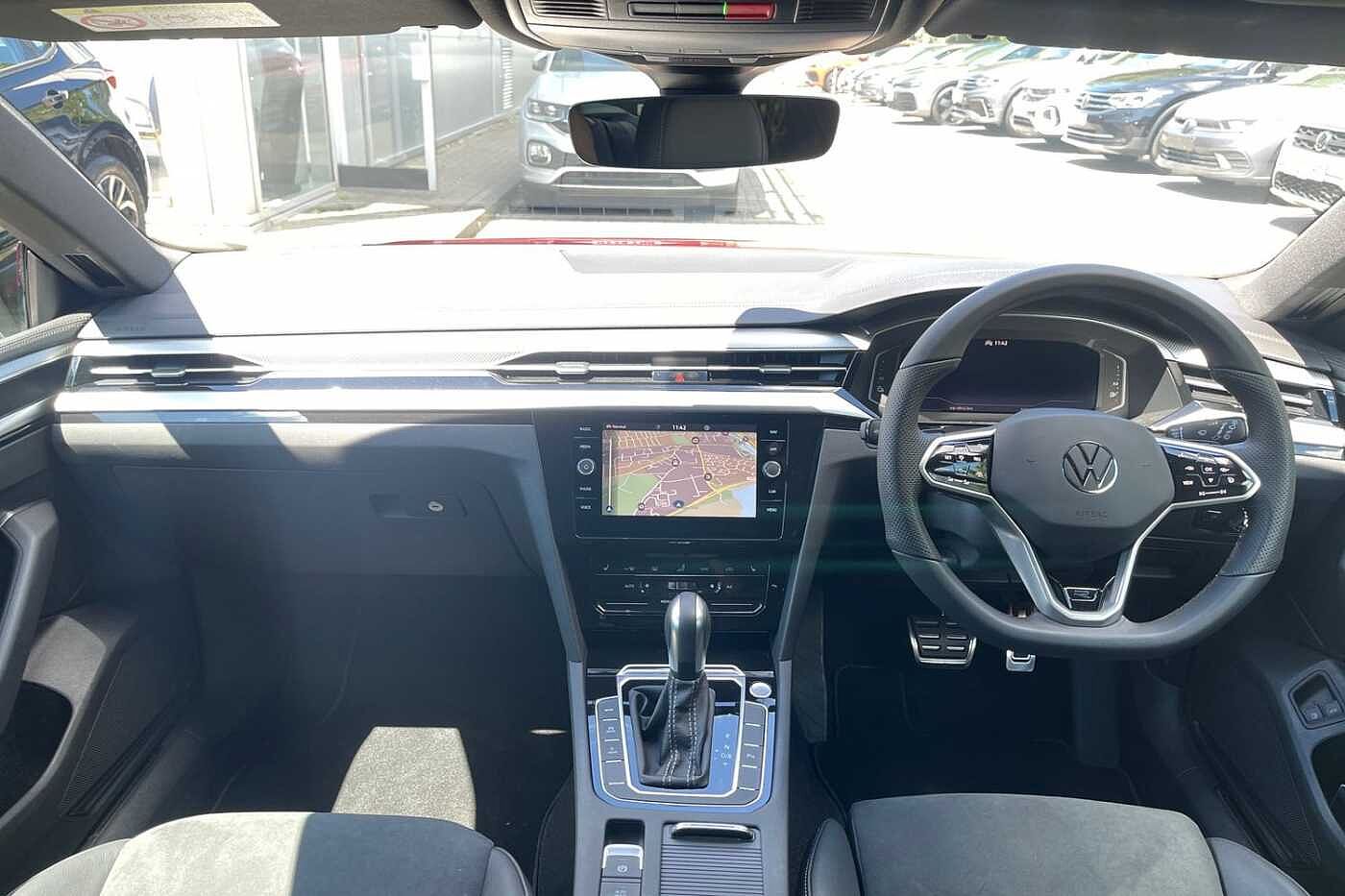 Volkswagen Arteon 1.4TSI 218ps R-Line e-Hybrid DSG Shooting Brake + REAR CAMERA