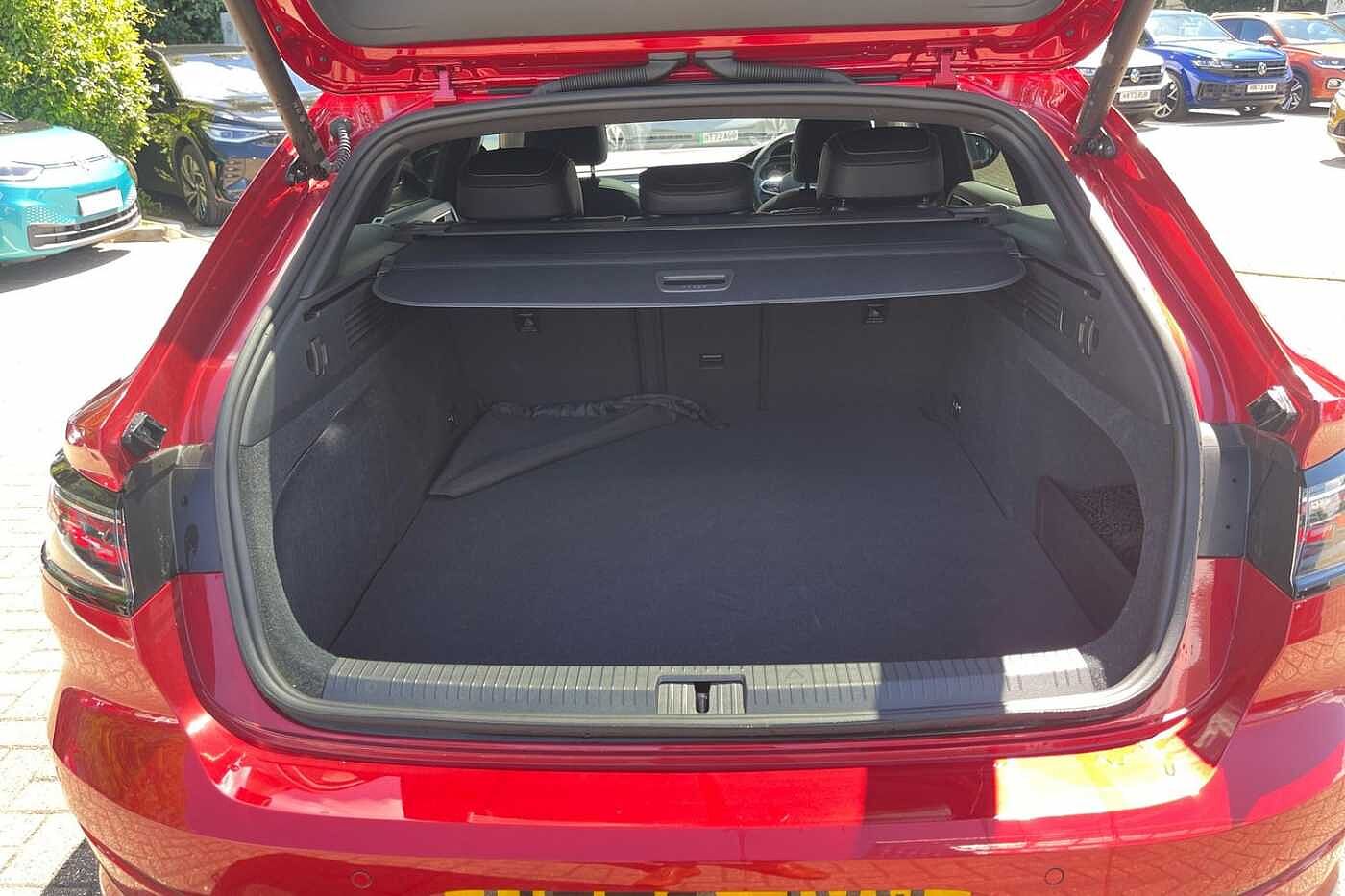 Volkswagen Arteon 1.4TSI 218ps R-Line e-Hybrid DSG Shooting Brake + REAR CAMERA