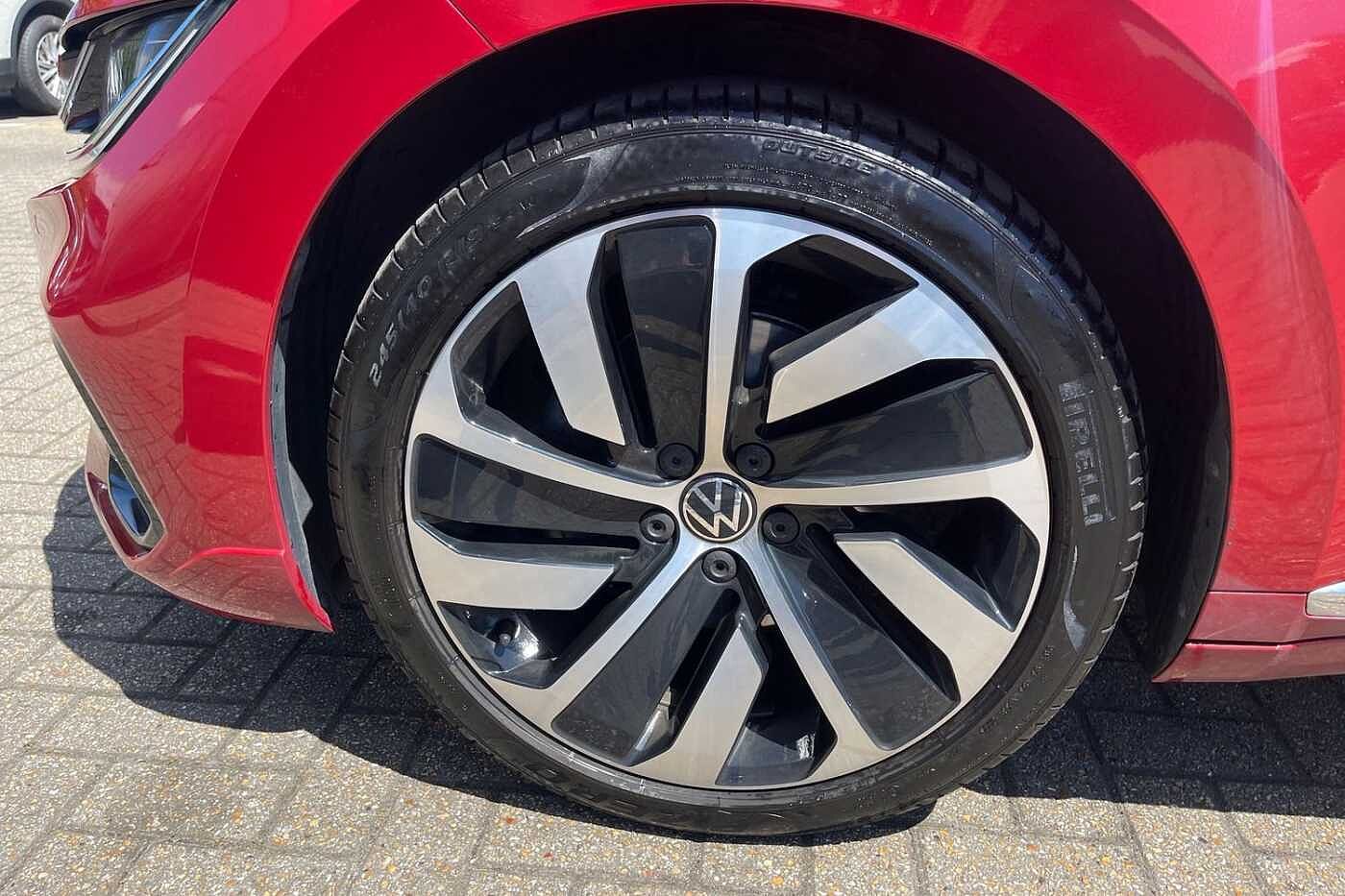 Volkswagen Arteon 1.4TSI 218ps R-Line e-Hybrid DSG Shooting Brake + REAR CAMERA