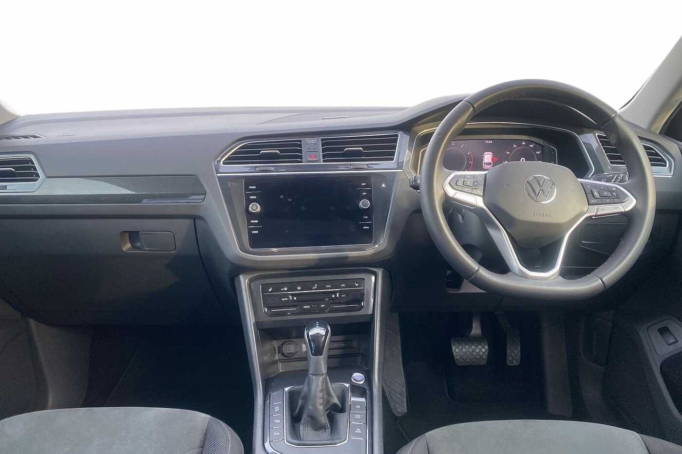Volkswagen Tiguan PA Elegance EVO 1.5 TSI 150PS 7-speed DSG 5 door + WINTER PK