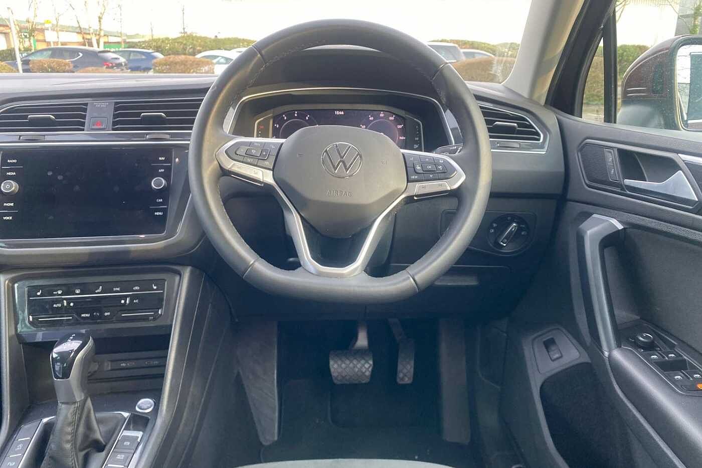 Volkswagen Tiguan PA Elegance EVO 1.5 TSI 150PS 7-speed DSG 5 door + WINTER PK