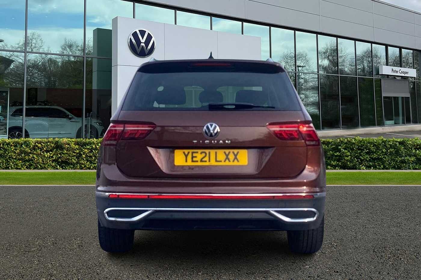Volkswagen Tiguan PA Elegance EVO 1.5 TSI 150PS 7-speed DSG 5 door + WINTER PK