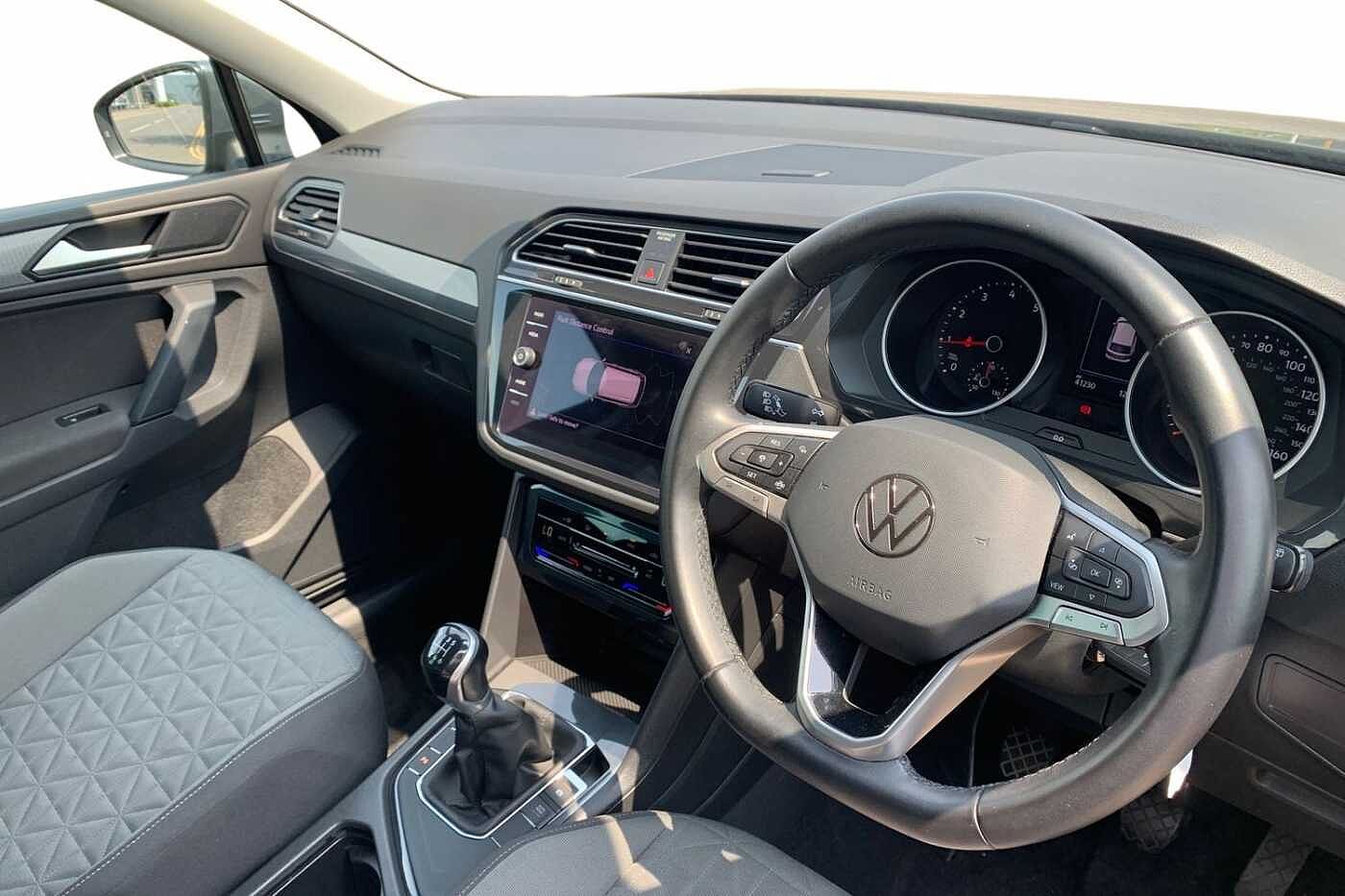 Volkswagen Tiguan 1.5 TSI (150ps) Life EVO Manual 5 door